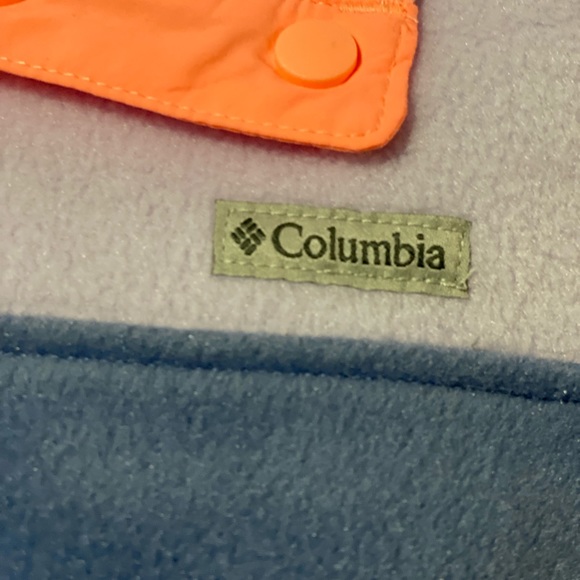 Girls size XL Columbia pullover - Picture 2 of 3